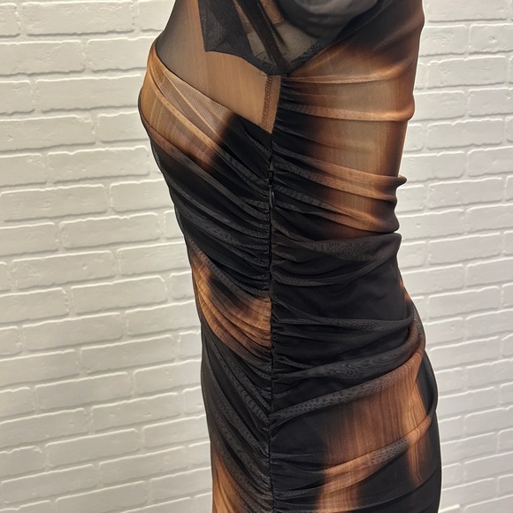 ZARA Dress in Mesh Tie-Dye - Picture 4 of 6